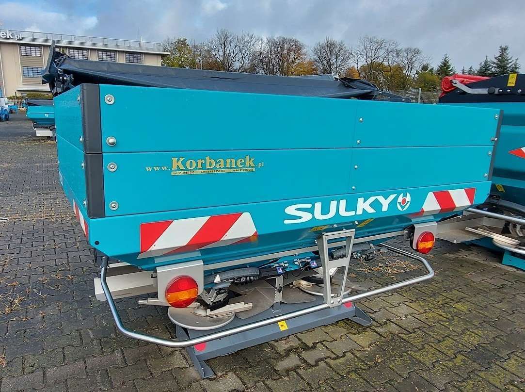 Rozsiewacz nawozów Sulky DX 30 W-Control Isobus