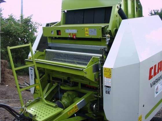 Używana Prasa zwijająca CLAAS VARIANT 280 widok z tyłu