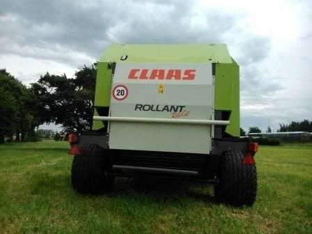 Używana Prasa claas rolant 350RC widok z tyłu