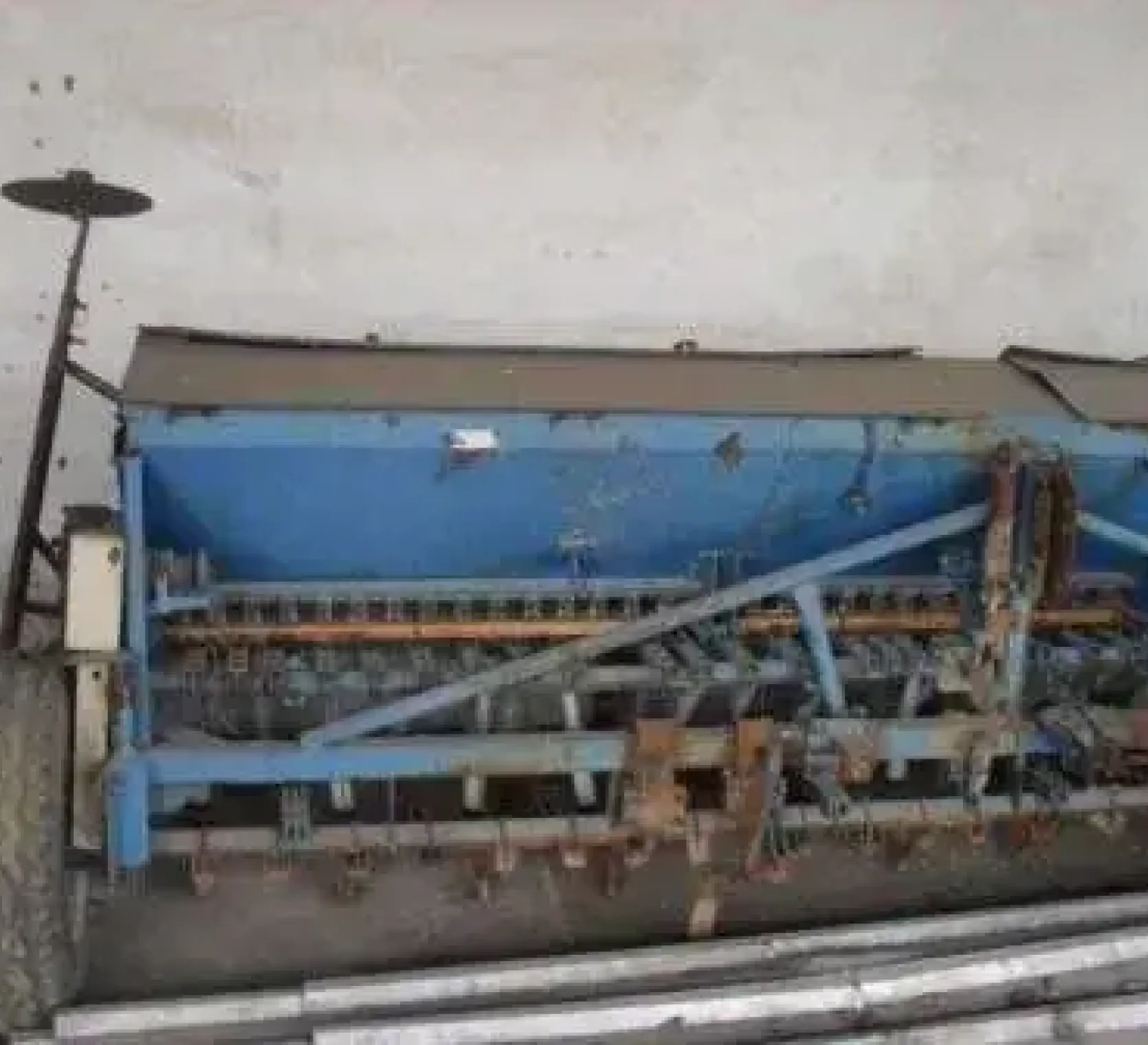 Używany siewnik zbożowy mechaniczny MAZUR 4m z 1998 r