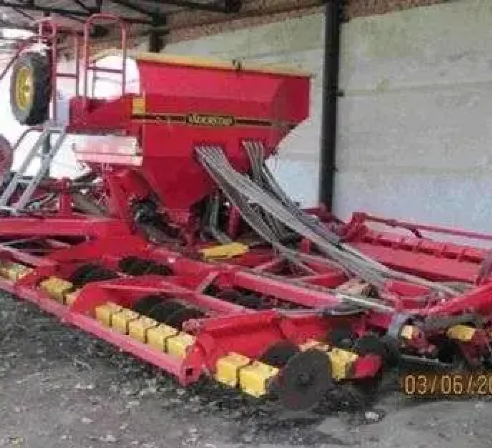 Siewnik zbożowy pneumatyczny Vaderstad Rapid RDA-800S 2007 r sprzedam