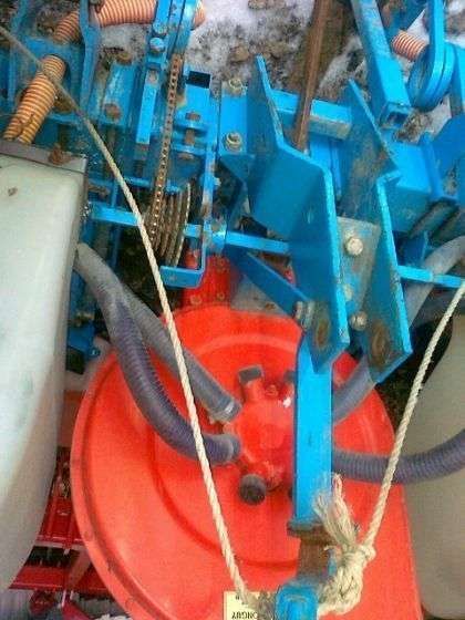 Turbina siewnika używanego Monosem NC Classic