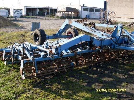 K 600 Kompaktor firmy lemken składany hydraulicznie