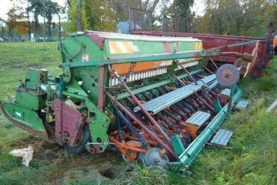 Używany siewnik z broną AMAZONE