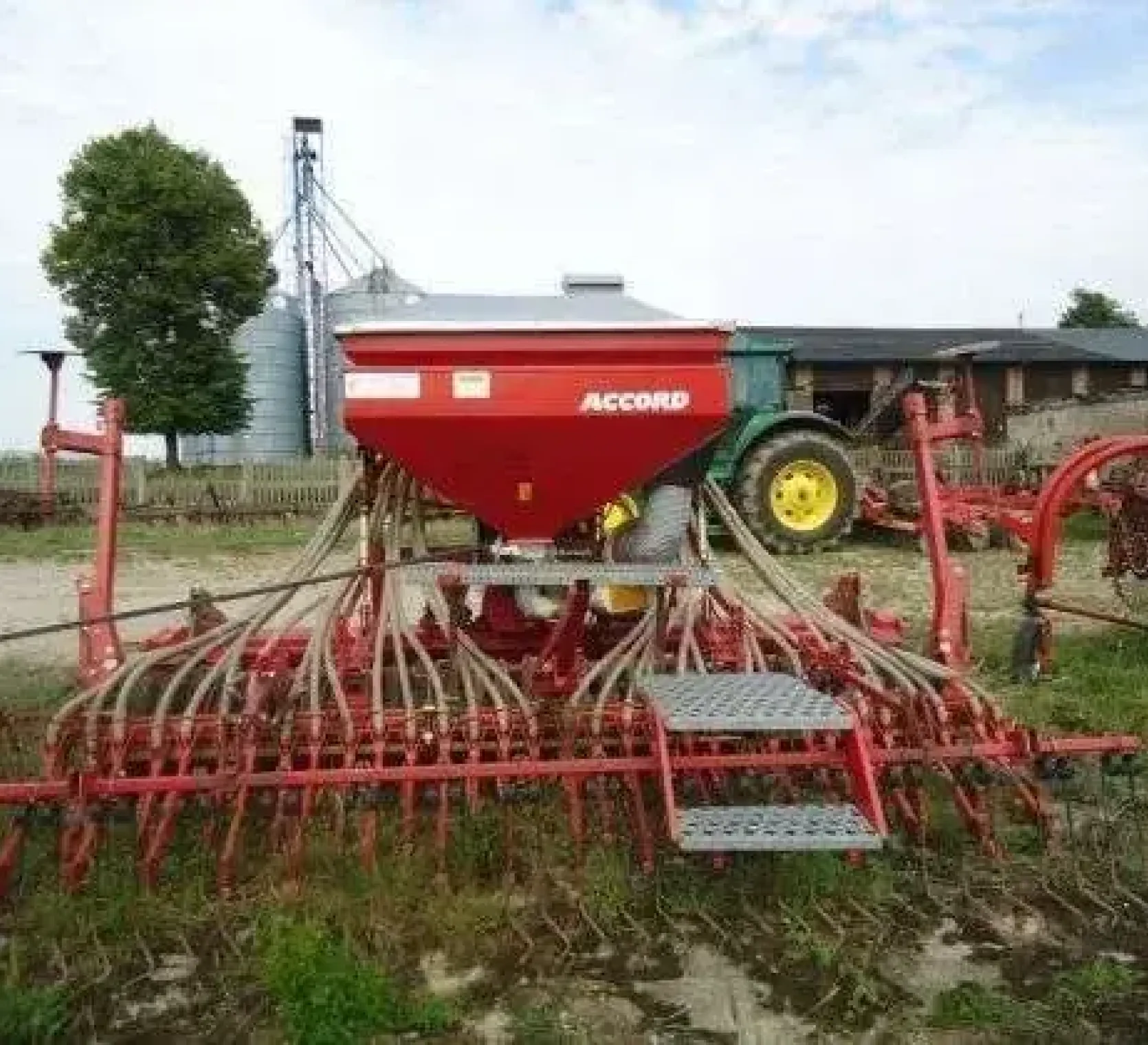 Używany agregat uprawowo-siewny Kverneland NGS/401