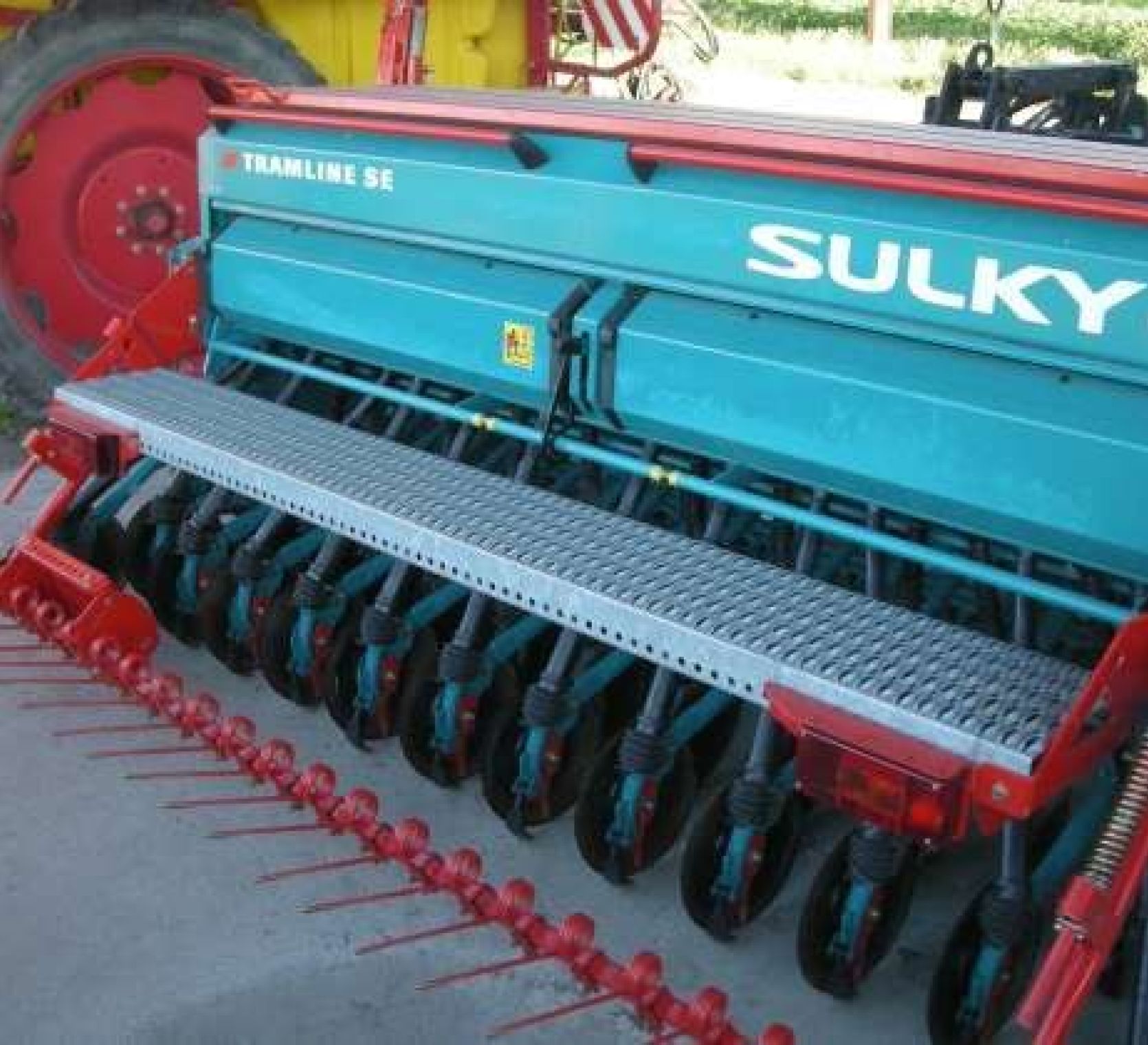 Używany Agregat uprawowo siewny Sulky Burel 3,0 m rok produkcji 2009 