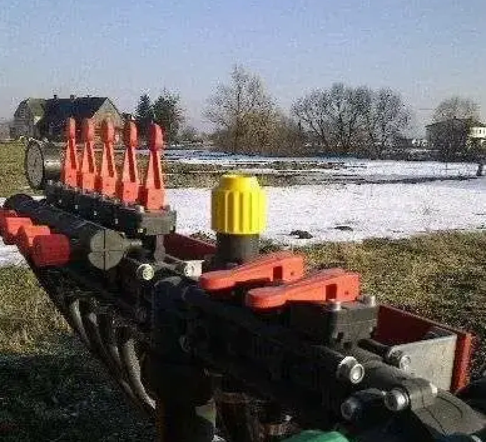 Używany Opryskiwacz BURY- PELIKAN 1500 litrów 18m 2006