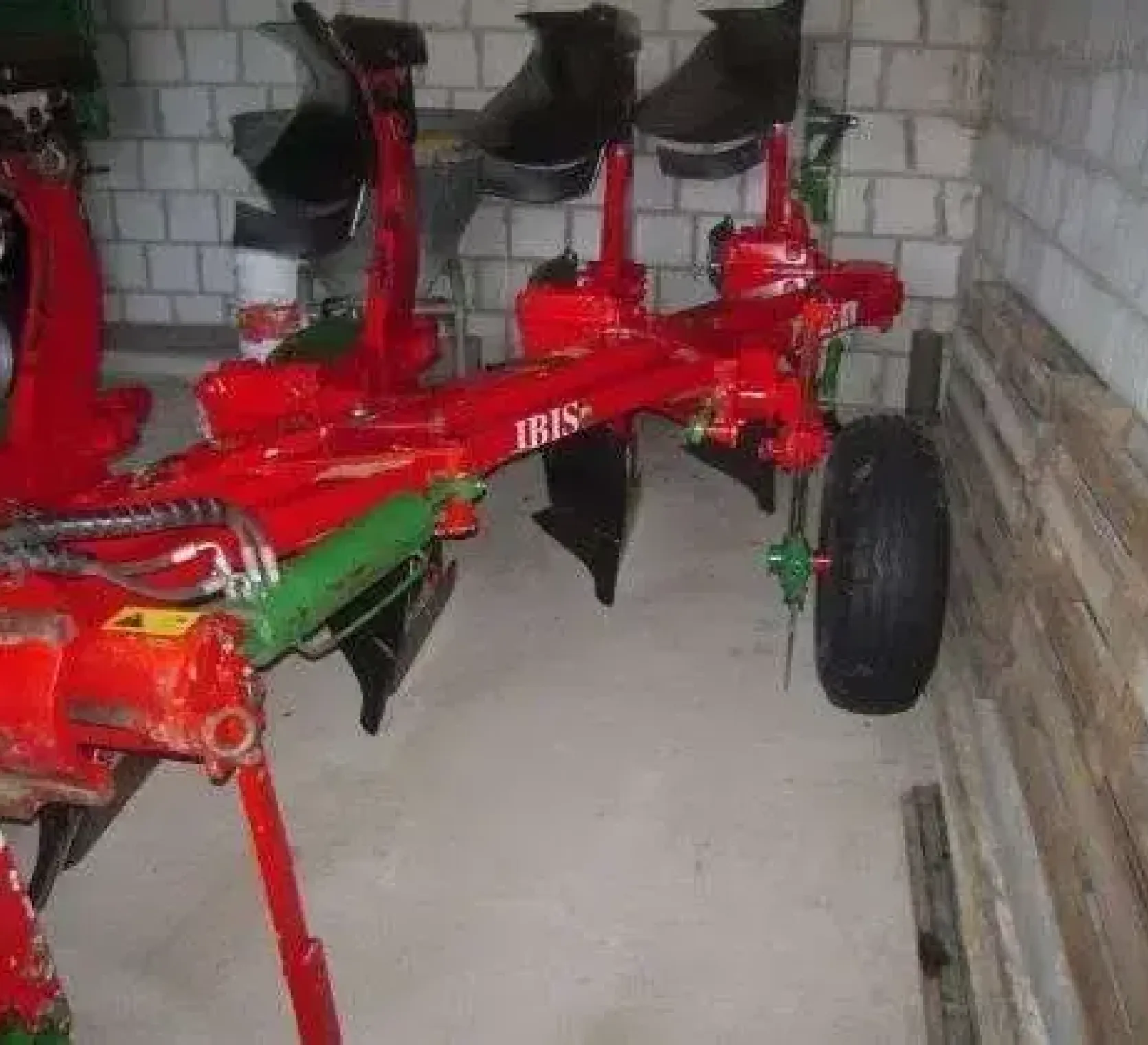 Używany Pług Unia Grudziądz typ IBIS XXLS Vario 4