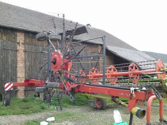 Zgrabiarka pokosowa do siana Vicon Andex 773, 2003 rok, szerkość 7,5m bez maszyny towarzyszacej korbanek.pl