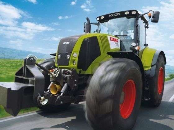 Ciągnik Claas Axion 840 z silnikiem 6 cylindrowym