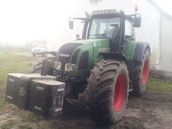 Zadbany używany ciągnik rolniczy Fendt 926 Vario z obciążnikiem przednim 1800 kg 