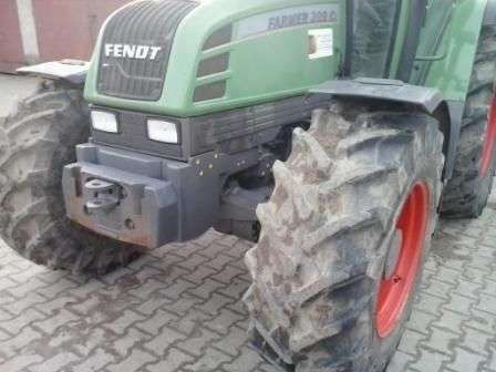 Przednie ogumienie używanego ciągnika rolniczego Fendt 309 