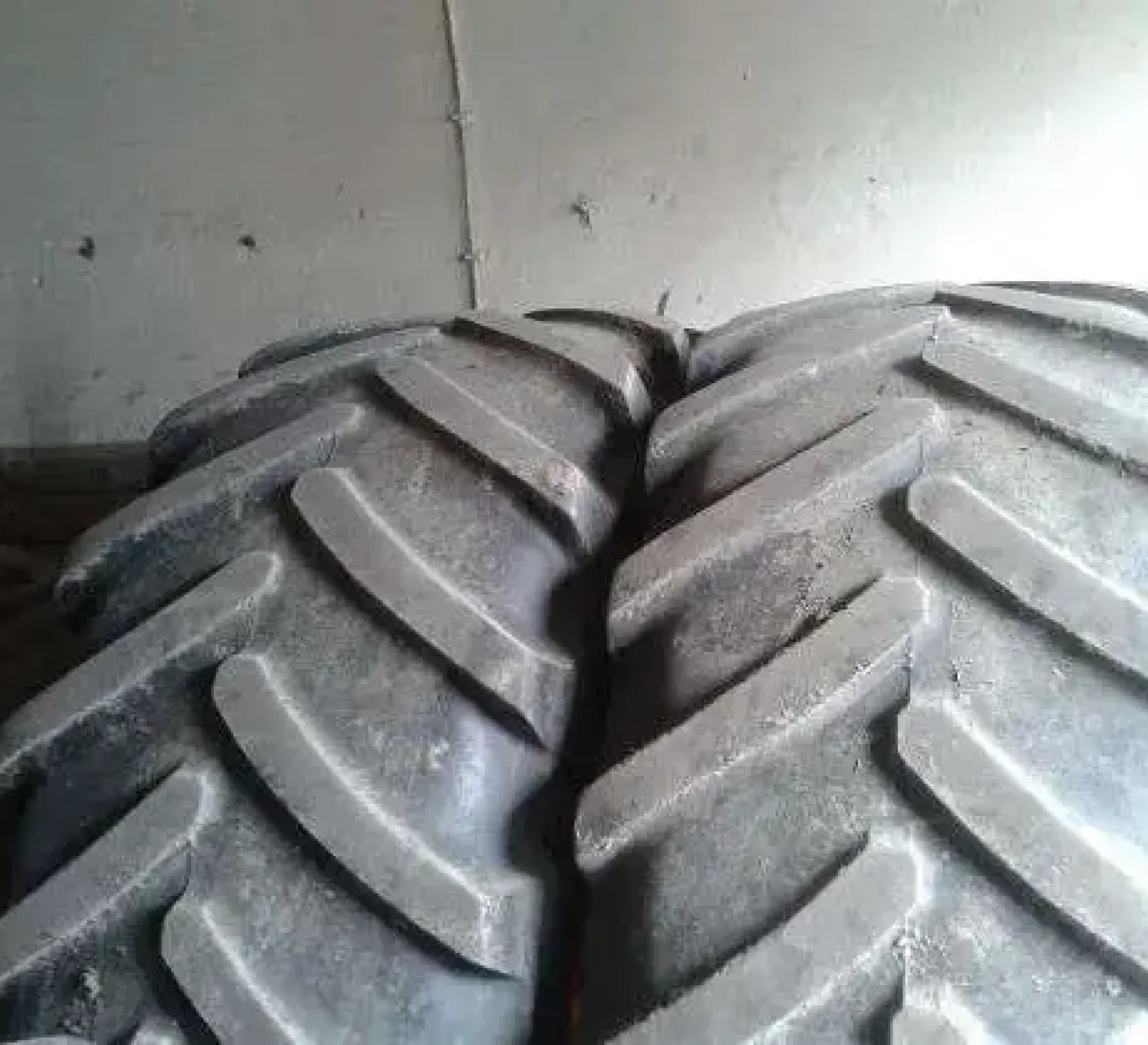 Używane dodatkowe ogumienie do używanego ciągnika Fendt 716 Vario 