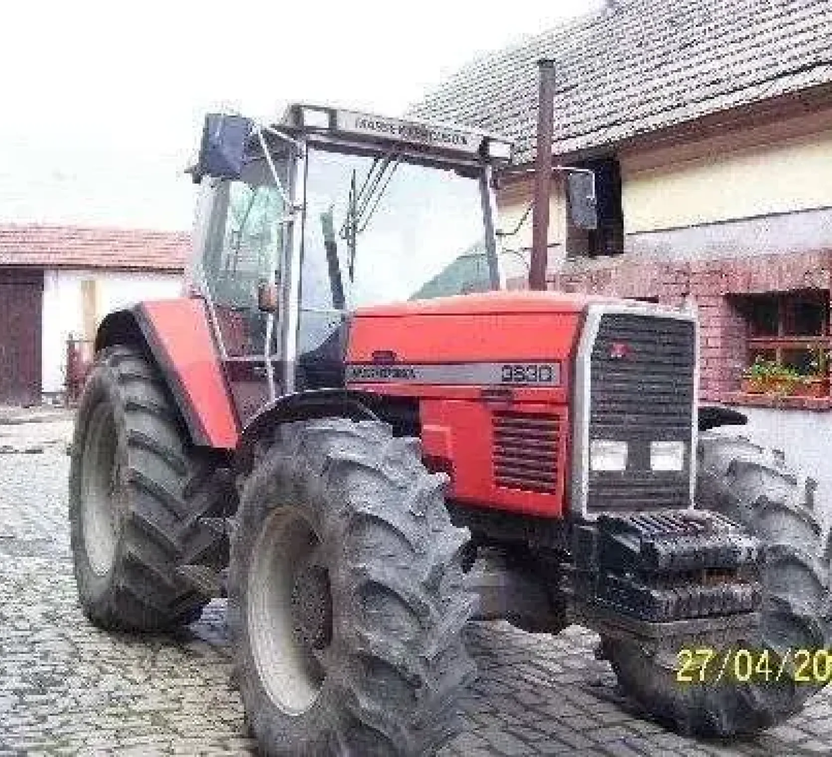 Ciągnik Massey Ferguson 3630 z 1989 roku