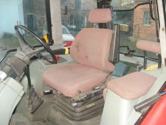 Ergonomiczna Kabina w ciągniku Massey Ferguson 6170