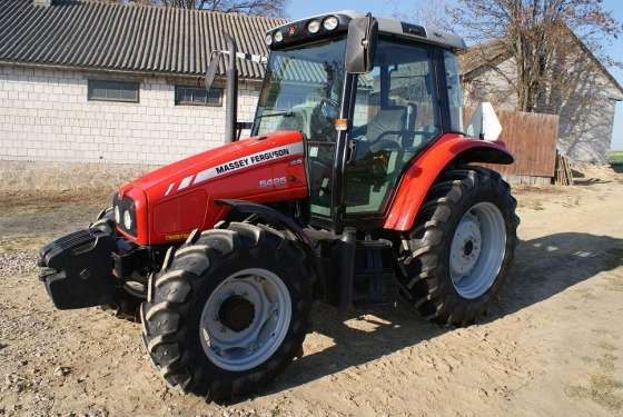 2004 rok Ciągnik rolniczy Massey Ferguson 5425 maszyny rolnicze korbanek.pl