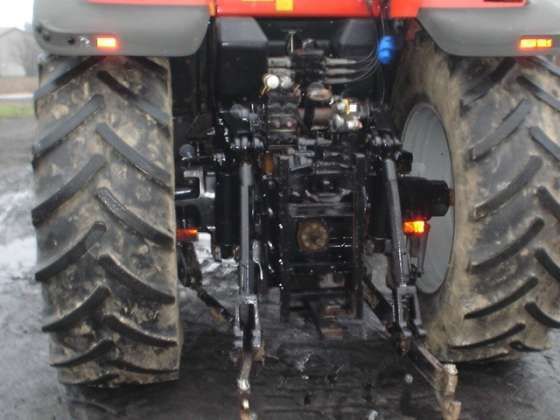 Tylny Trzypunktowy Układ Zawieszenia w ciągniku 8220
