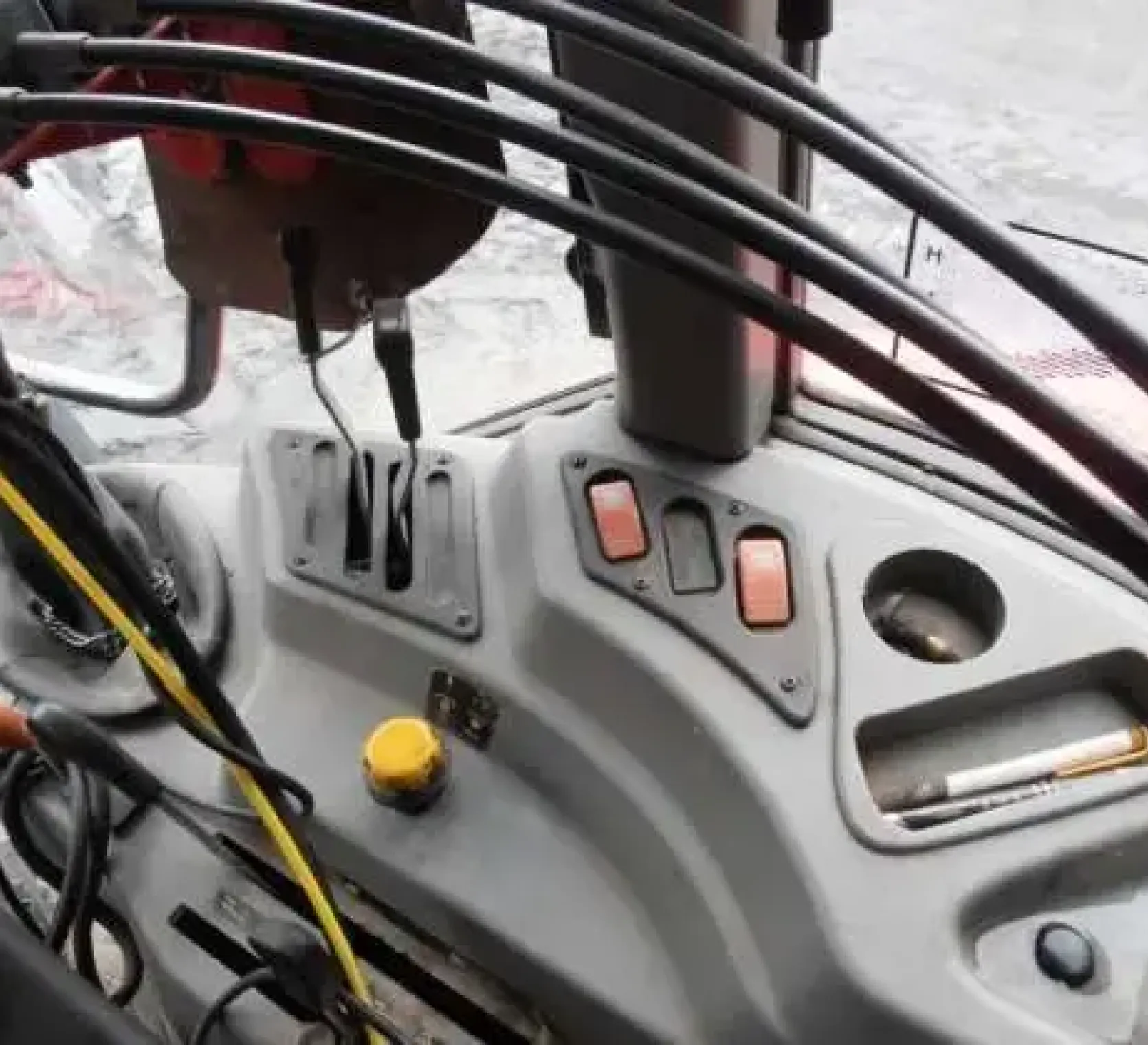 Panel sterowania maszyna rolnicza Massey Ferguson 4270 110KM