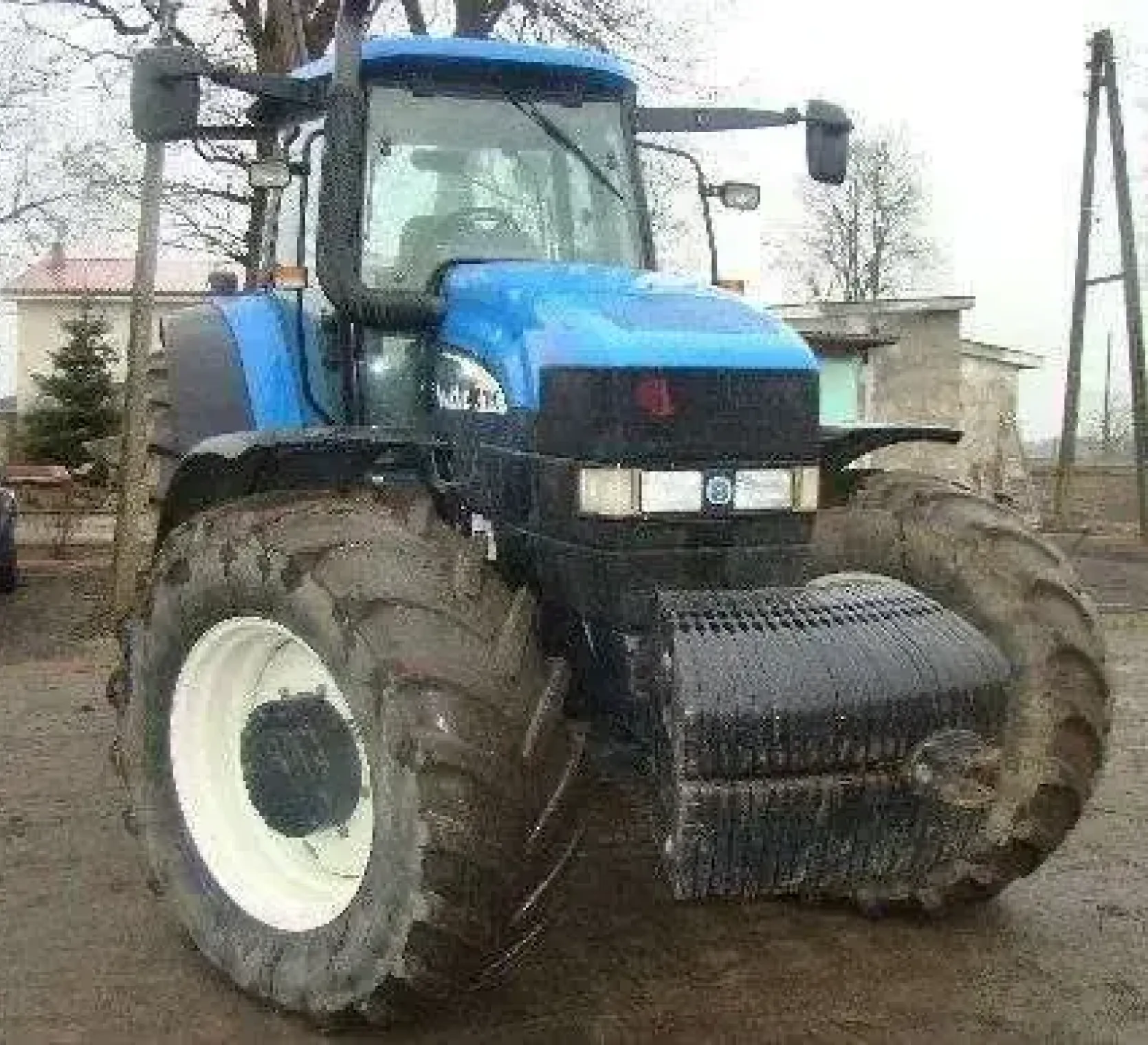 Ciagnik New Holland TM 190 2004 rok