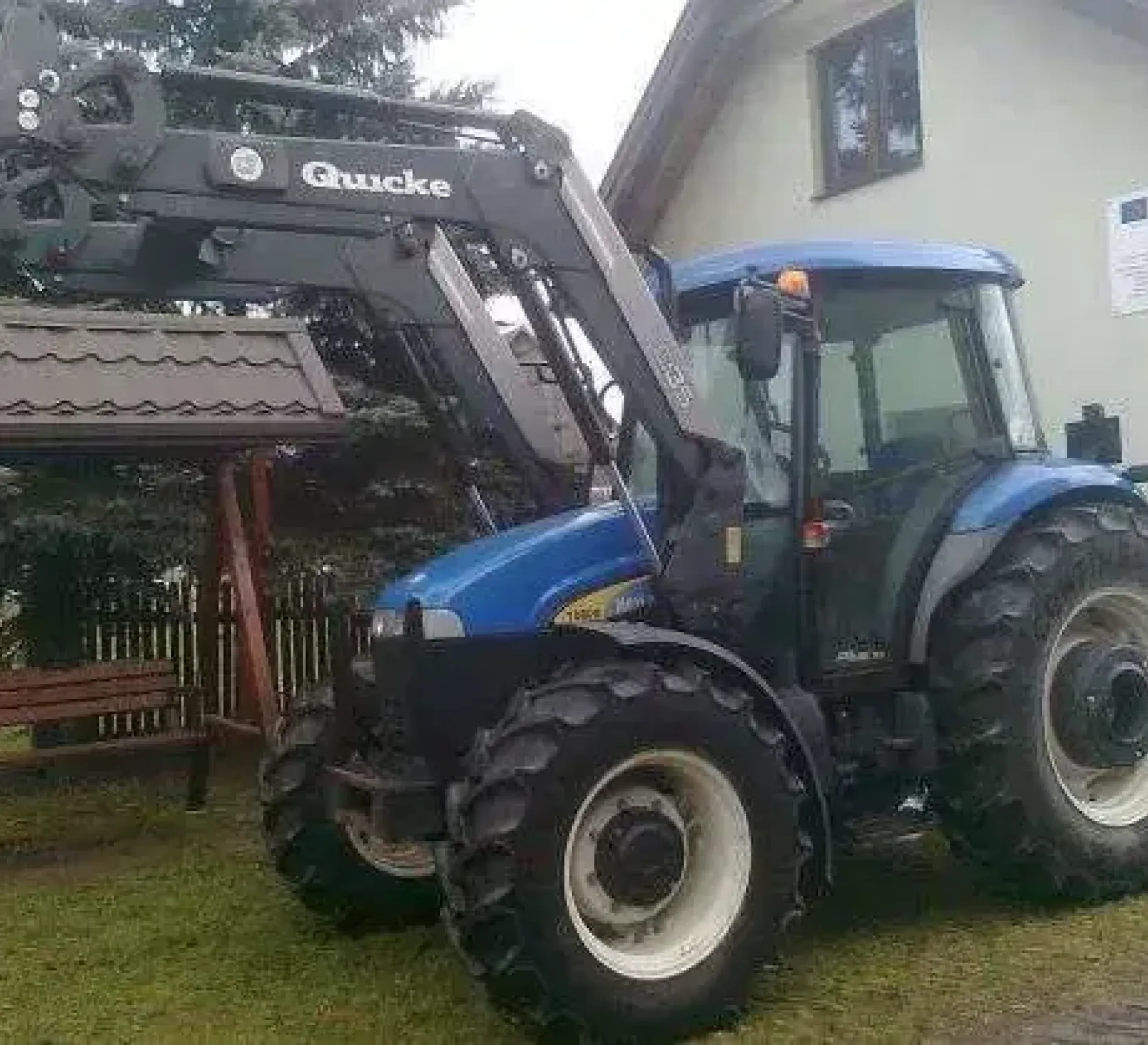 New Holland TD80D Plus i ładowacz Quicke Q35