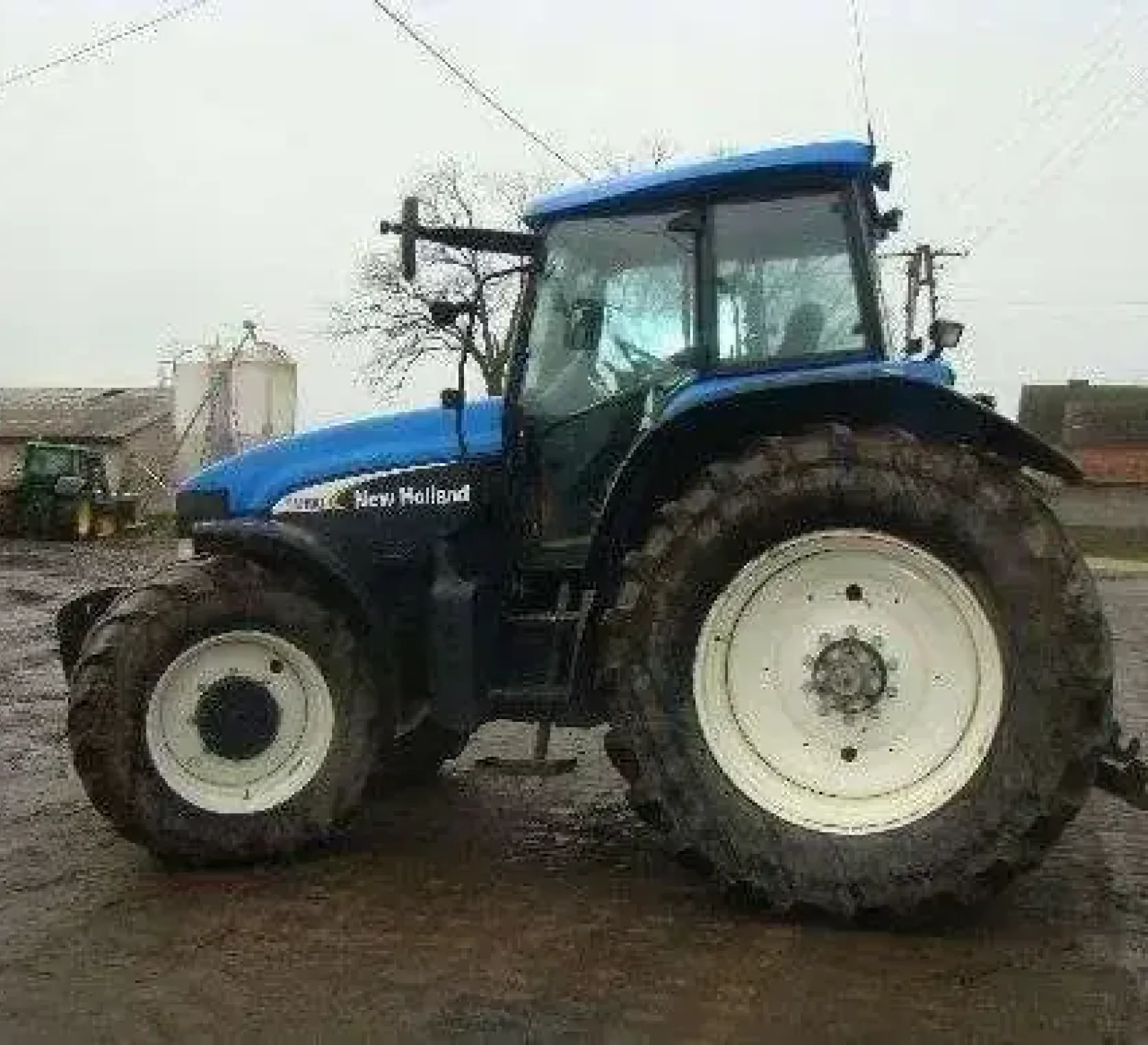 Ciagnik New Holland TM 190 moc 190 koni
