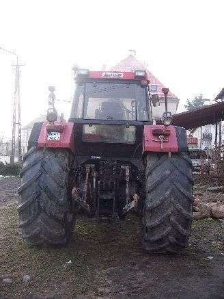 Tył ciągnika CASE typ 1255