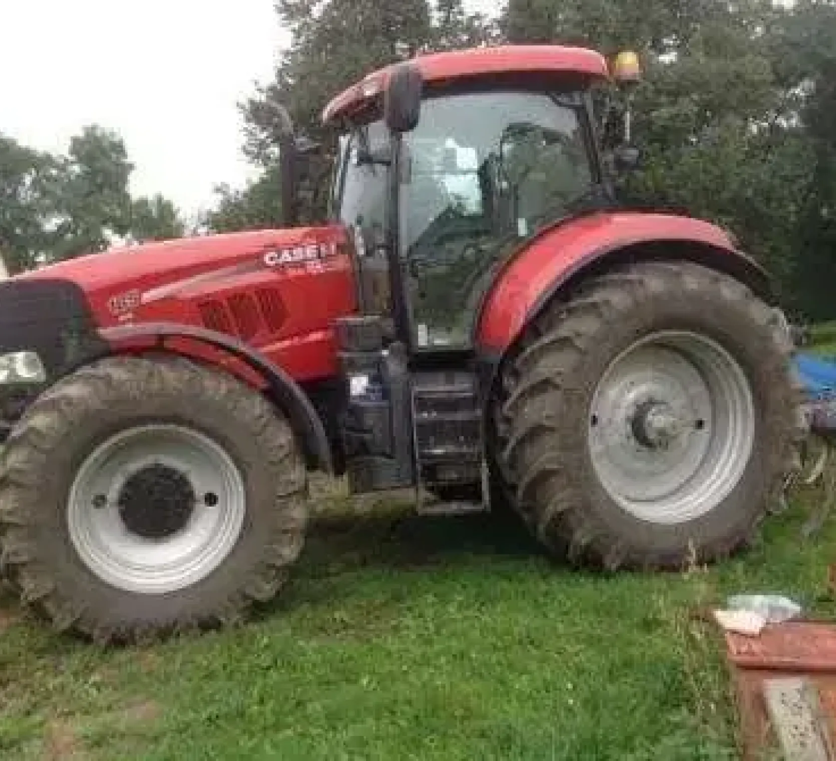 Ciągnik Puma Case używany model 185 CVX 