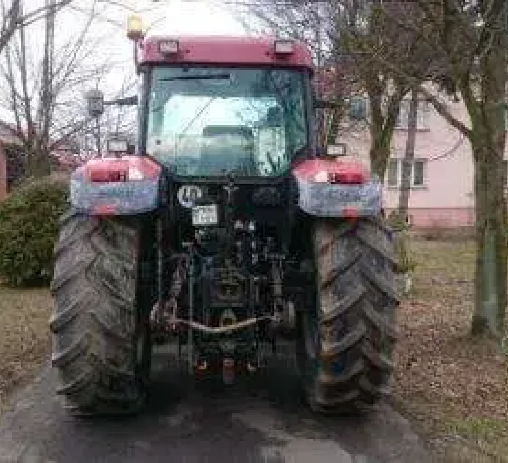 Tył ciągnika MX Case model 135