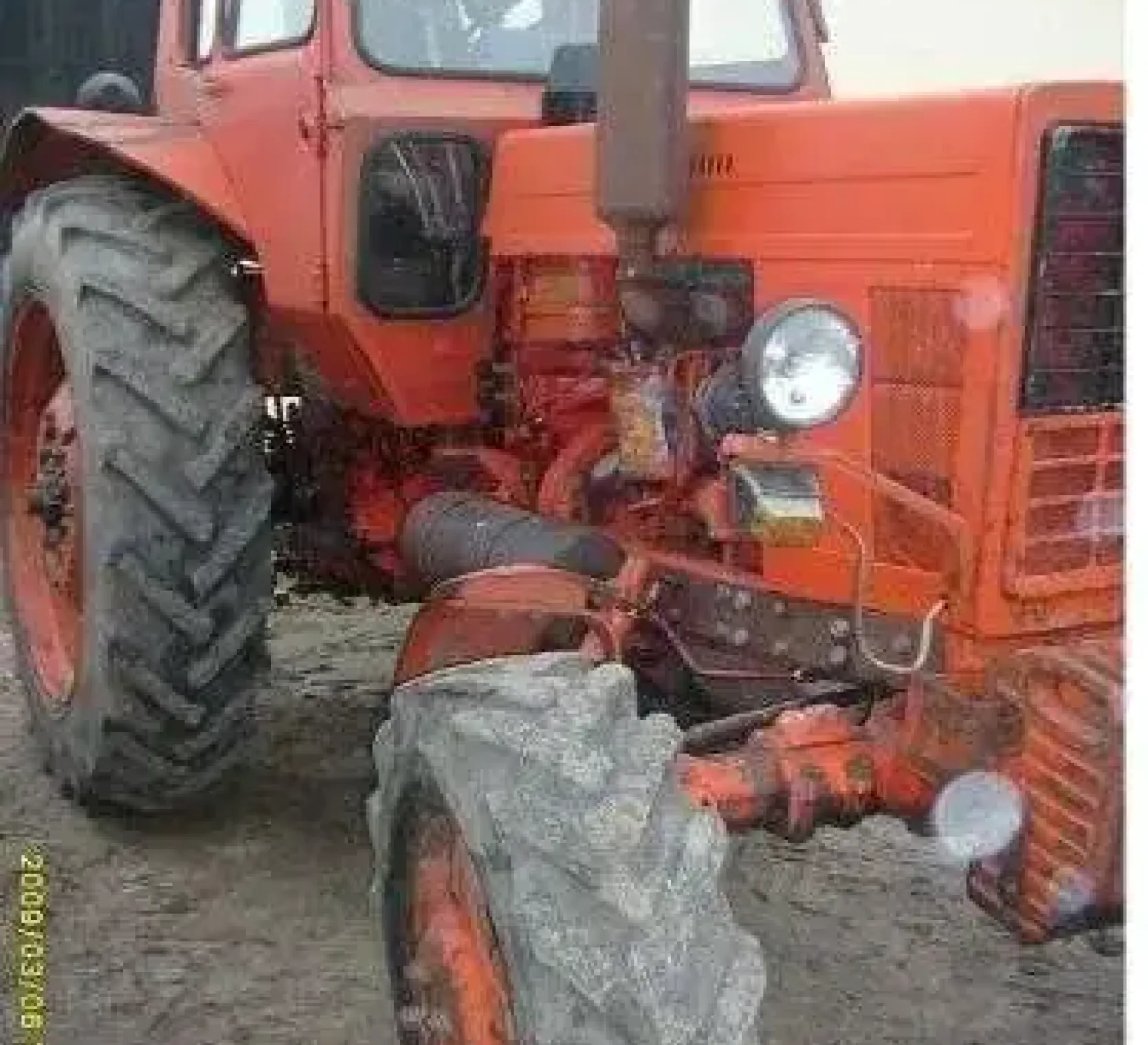 Używany w dobrym stanie ciągnik rolniczy MTZ 82