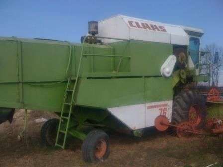 Używany Kombajn CLAAS Dominator 76 rok 1982 widok z prawej strony