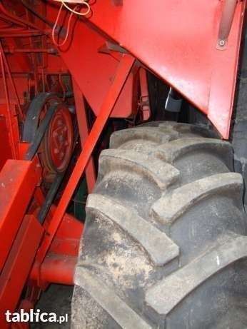opony w dobrym stanie używany Kombajn Bizon Z 056 Super rok 1984