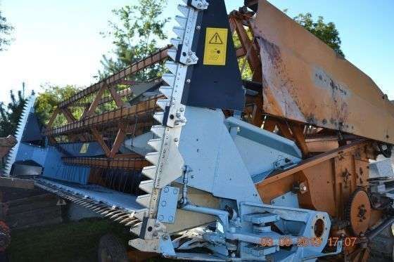 heder ze stołem do rzepaku do kombajnu Bizon Rekord Z 058