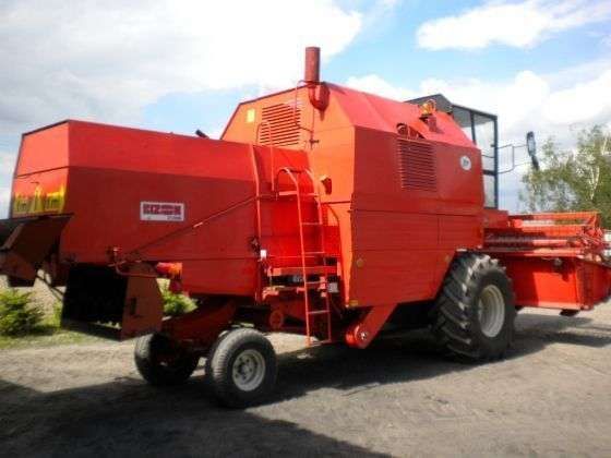 używany kombajn Bizon Rekord Z 058 rok produkcji 1992 z sieczkarnią do słomy