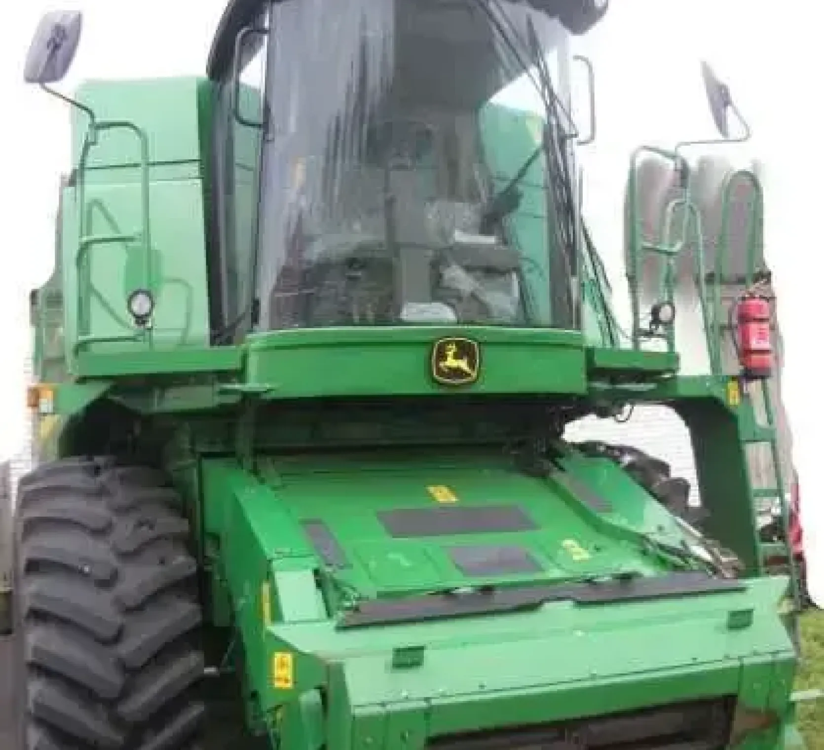 Przód kombajnu John Deere WTS 9650i korbanek.pl na placu