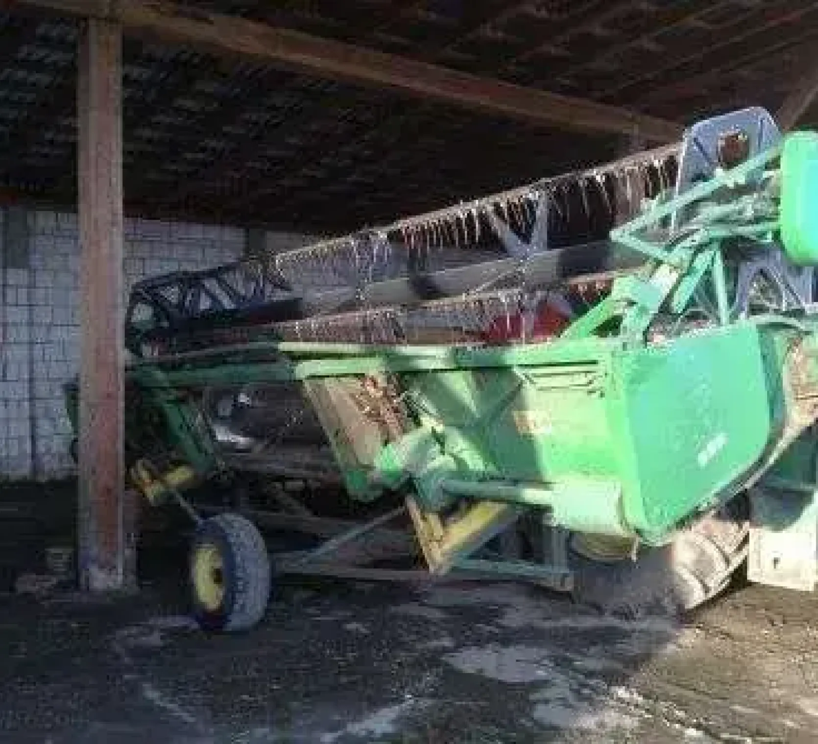 Zdjęcie hedera do kombajnu Jonh Deere 2266 Extra używanego.