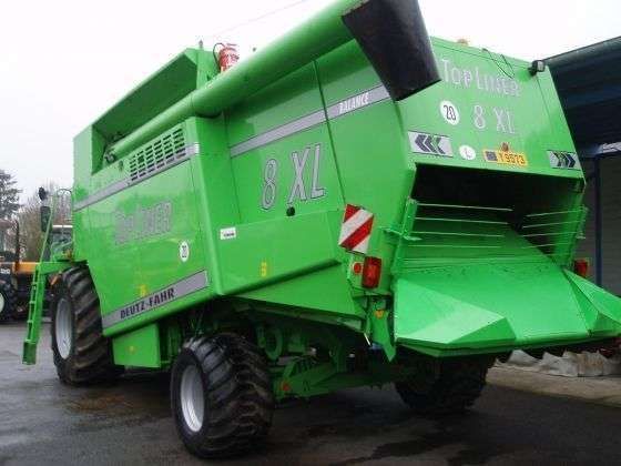 Widok z tyłu zielony używany kombajn do zboża Deutz Fahr typ Topliner 8 XL rok produkcji 2000 korbanek.pl