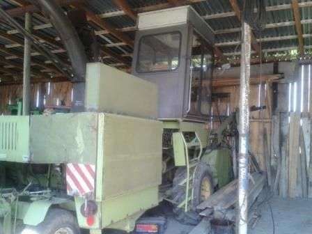 Forschnit E 281 c rocznik 1990 r używana sieczkarnia widok z tyłu