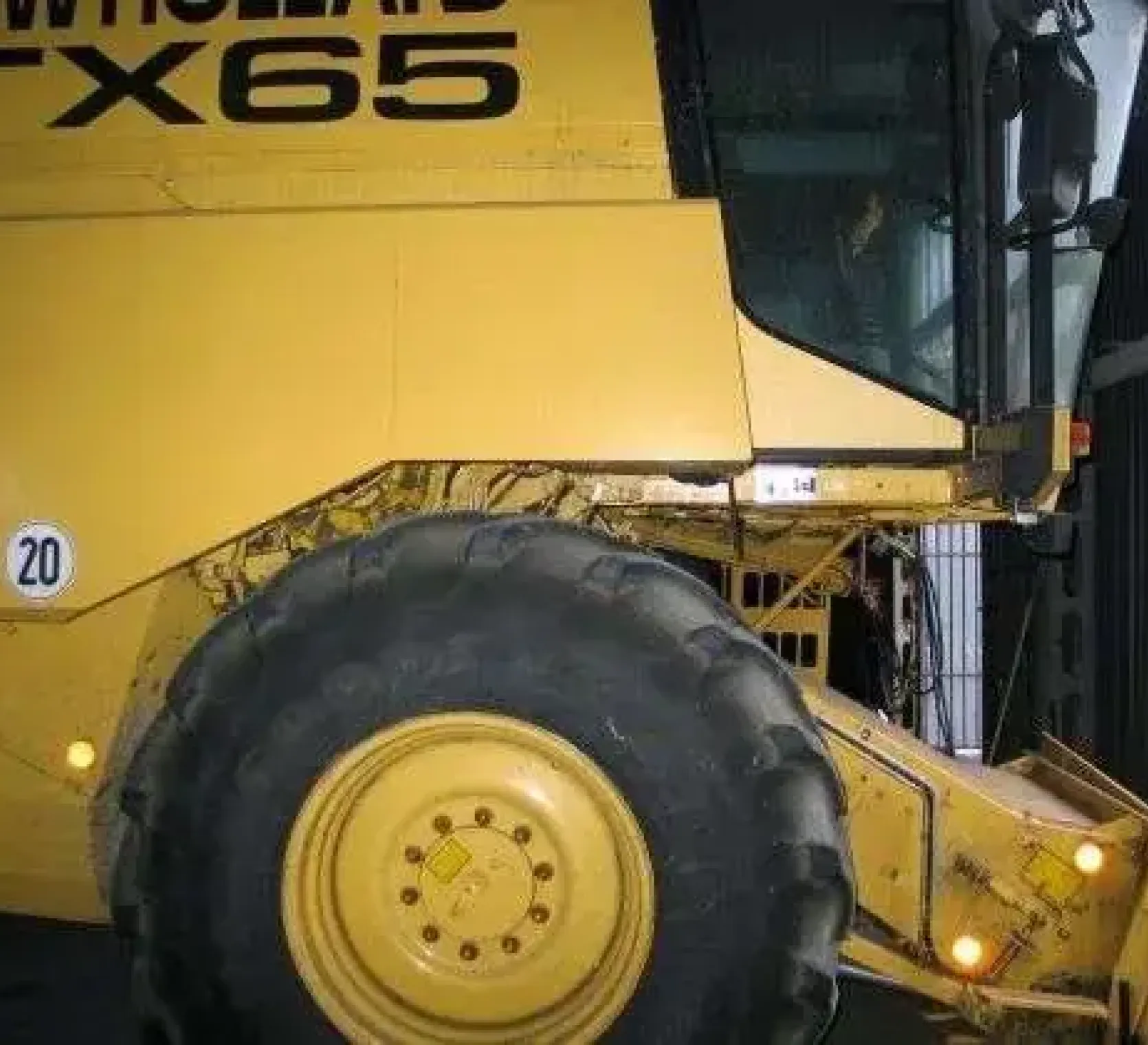 Kombajn  New Holland TX 65 rok 1998 na korbanek.pl