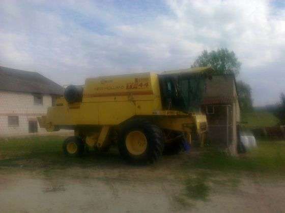 Kombajn New Holland TF44 używany na korbanek.pl