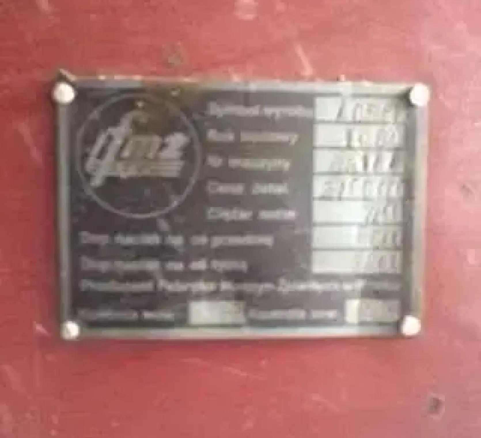 Tabliczka znamionowa od używanego kombajnu zbożowego BIZON Z056 rok prod 1986 korbanek.pl