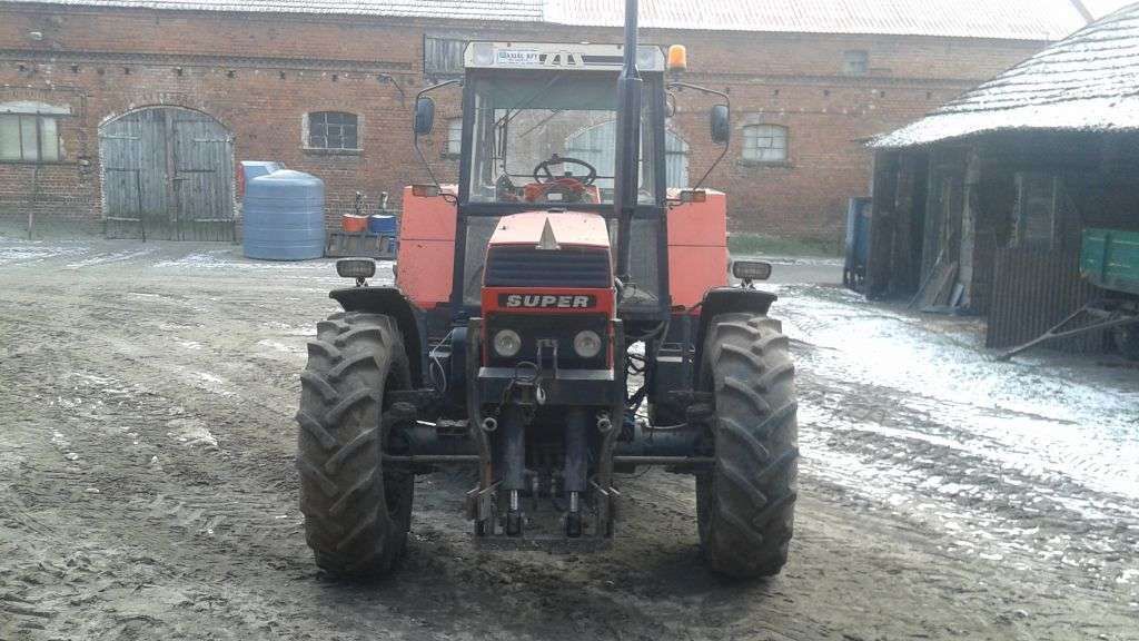 przedni TUZ ciągnik rolniczy Zetor 16245 używany do sprzedania 
