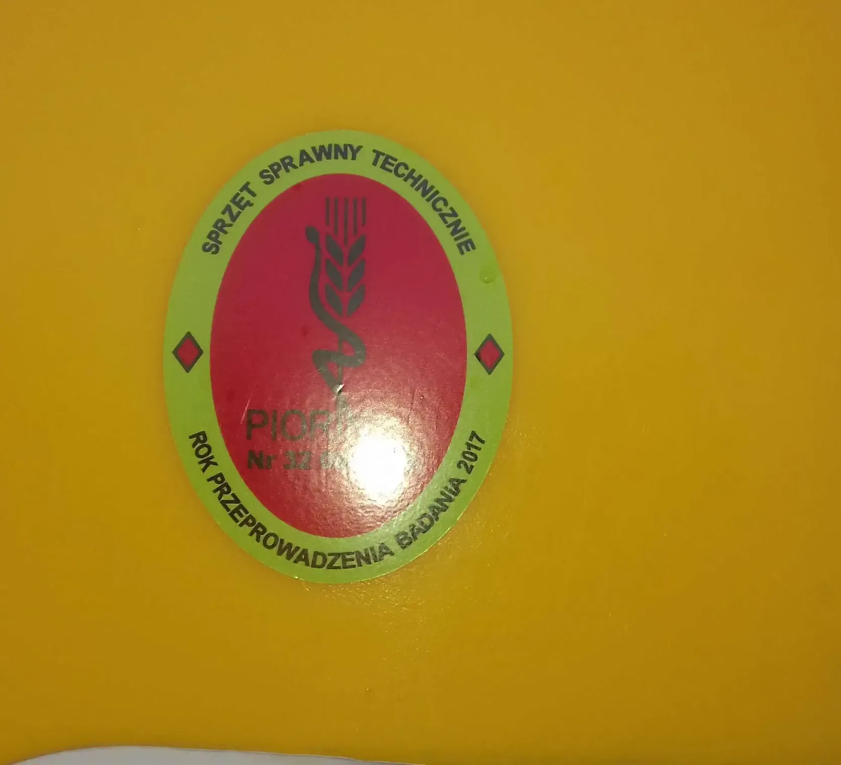 Len-Tad 2518 znaczek koloru czerwonego korbanek.pl