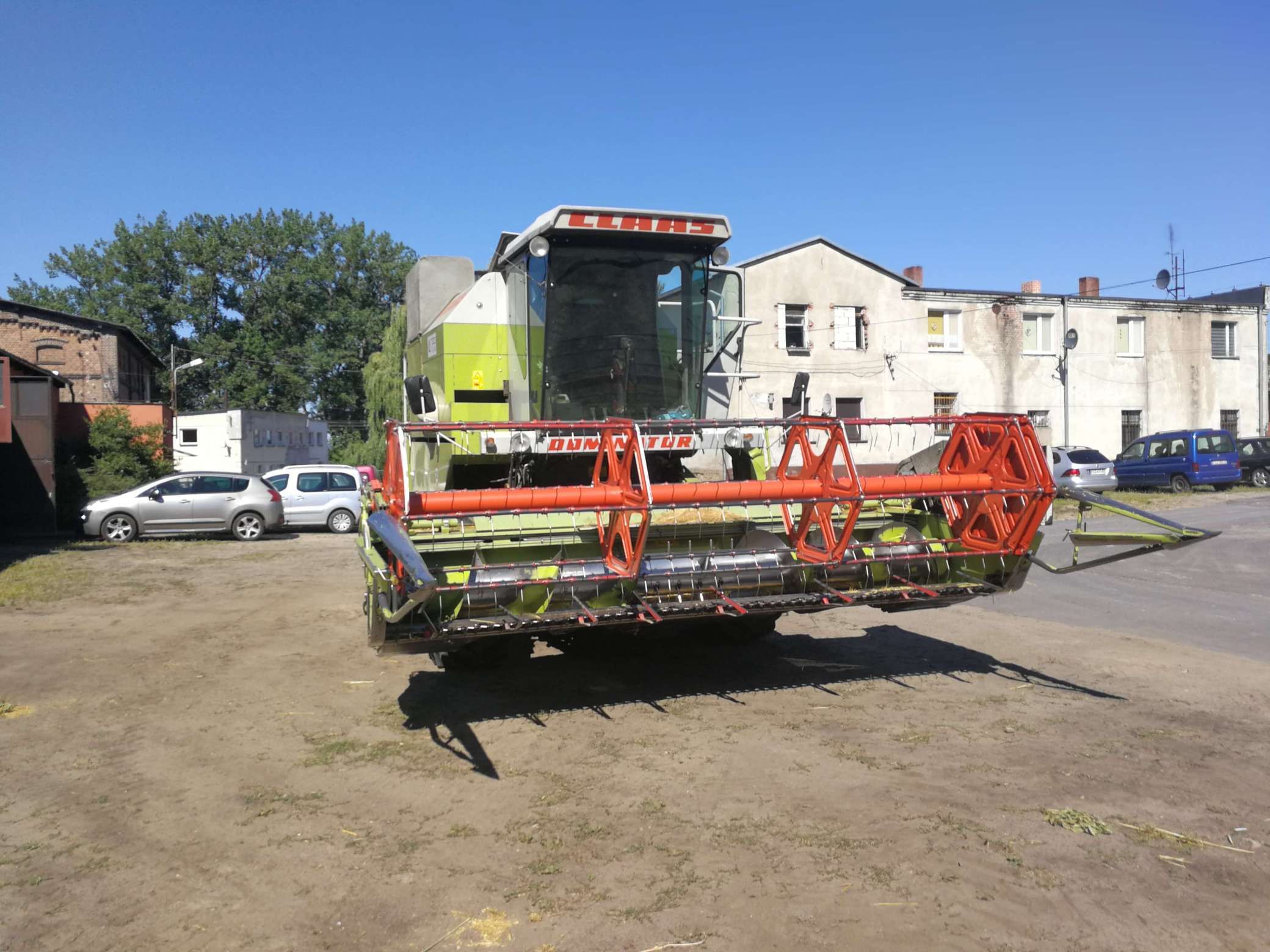 Używany kombajn zbożowy Class Dominator 68S