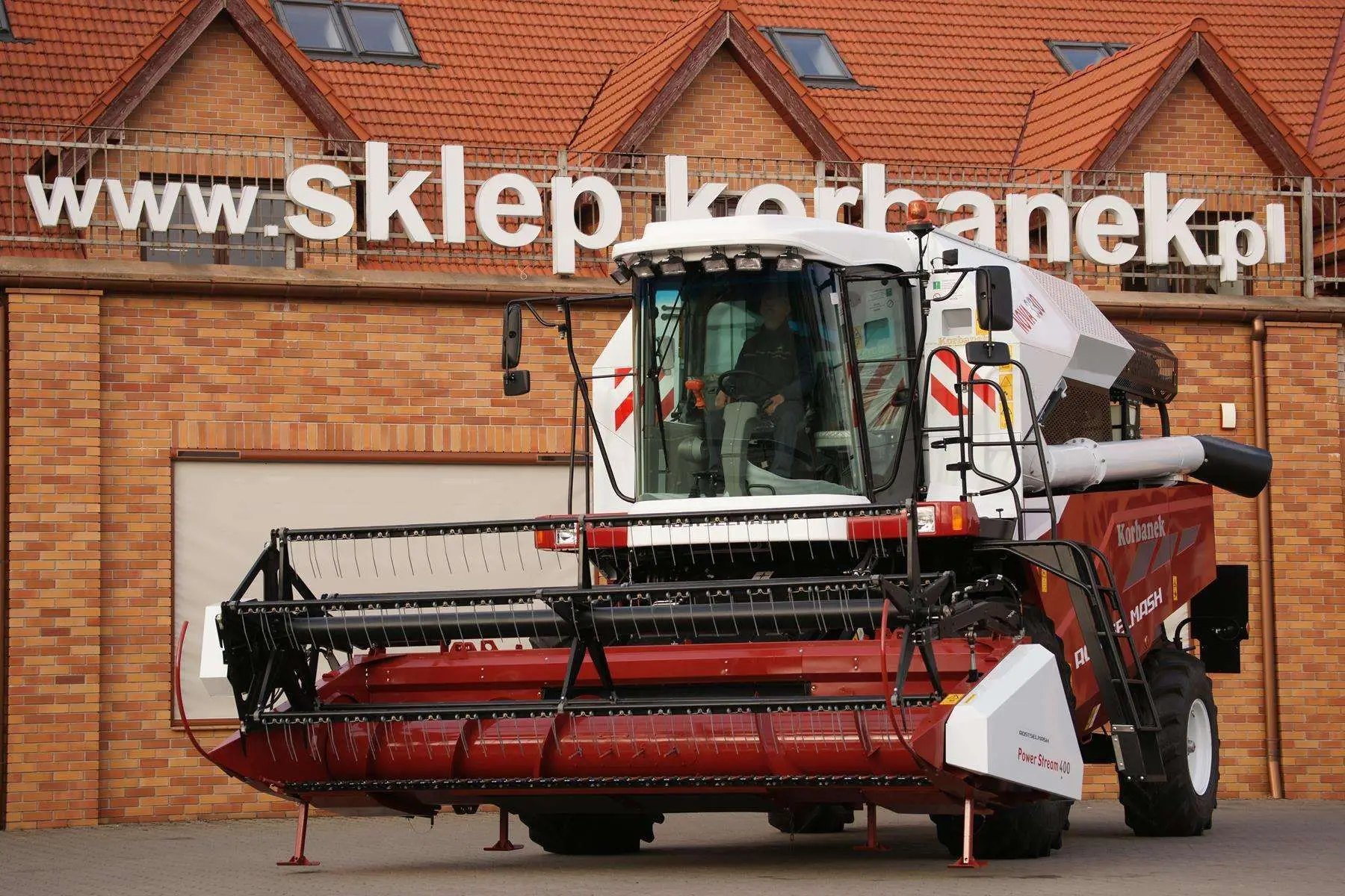 kombajn zbożowy Rostselmash NOVA heder www.korbanek.pl