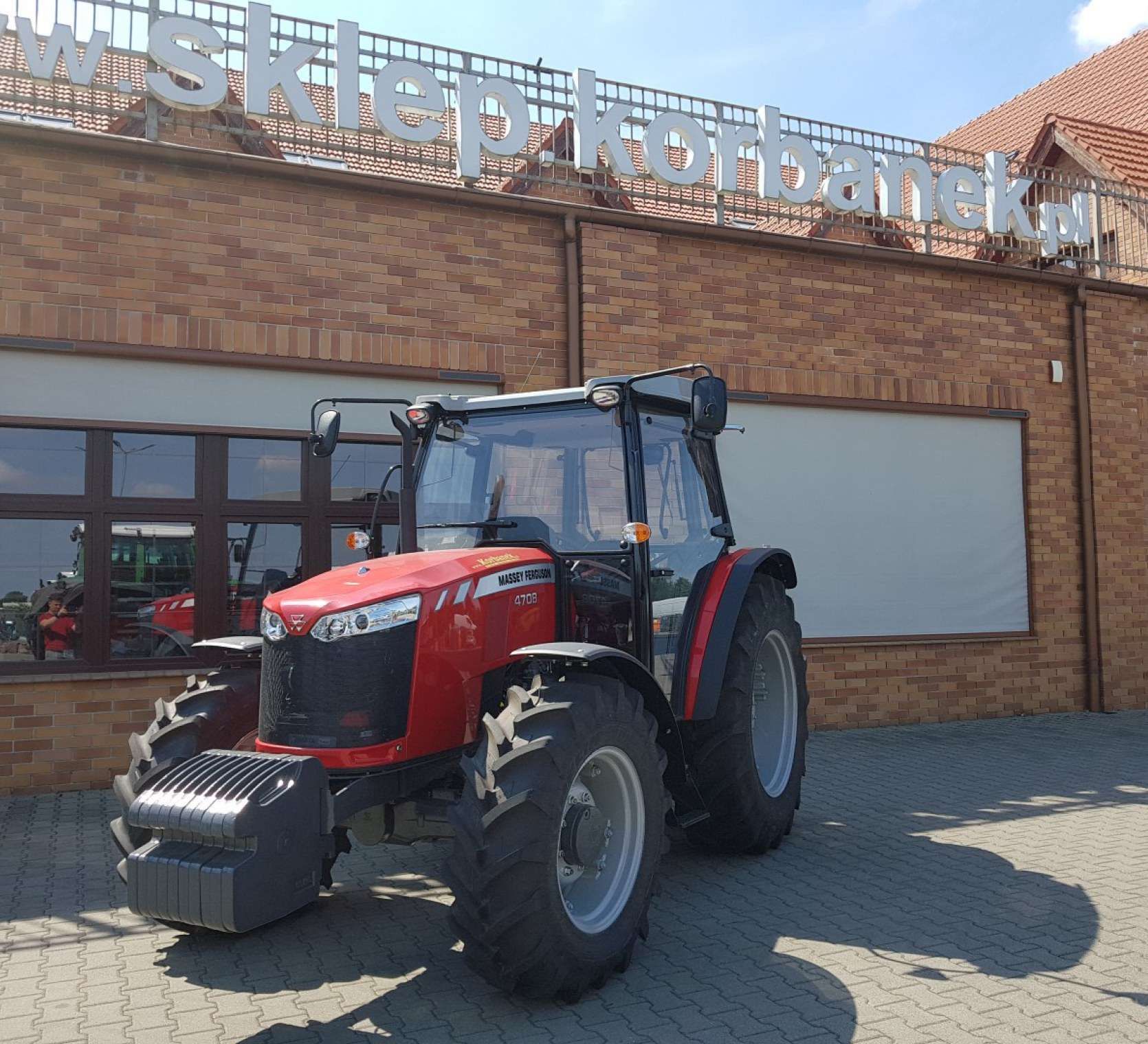  Massey Ferguson 4708 - www.korbanek.pl