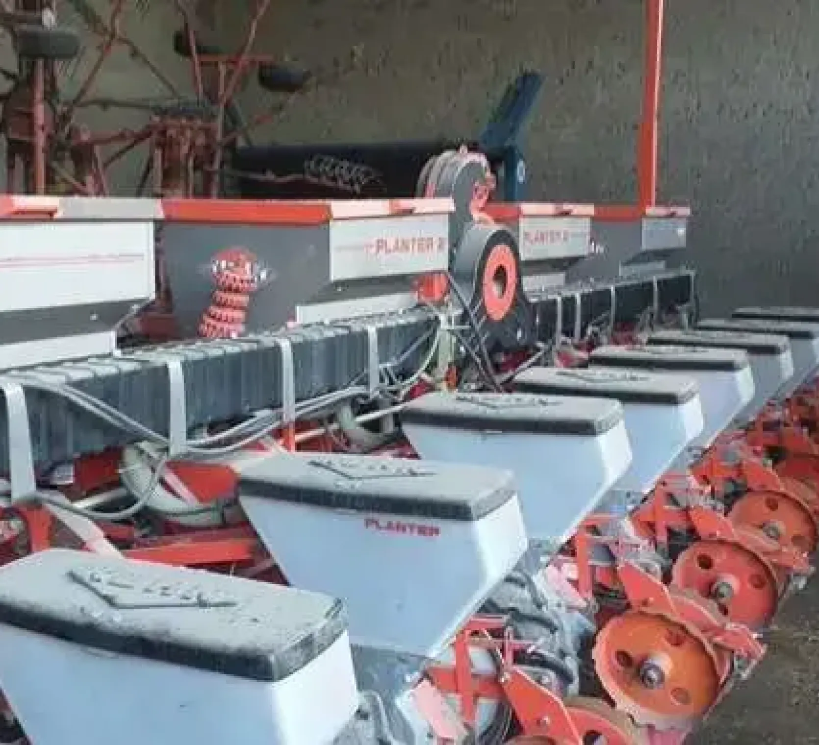 KUHN PLANTER 2 używany siewnik do kukurydzy