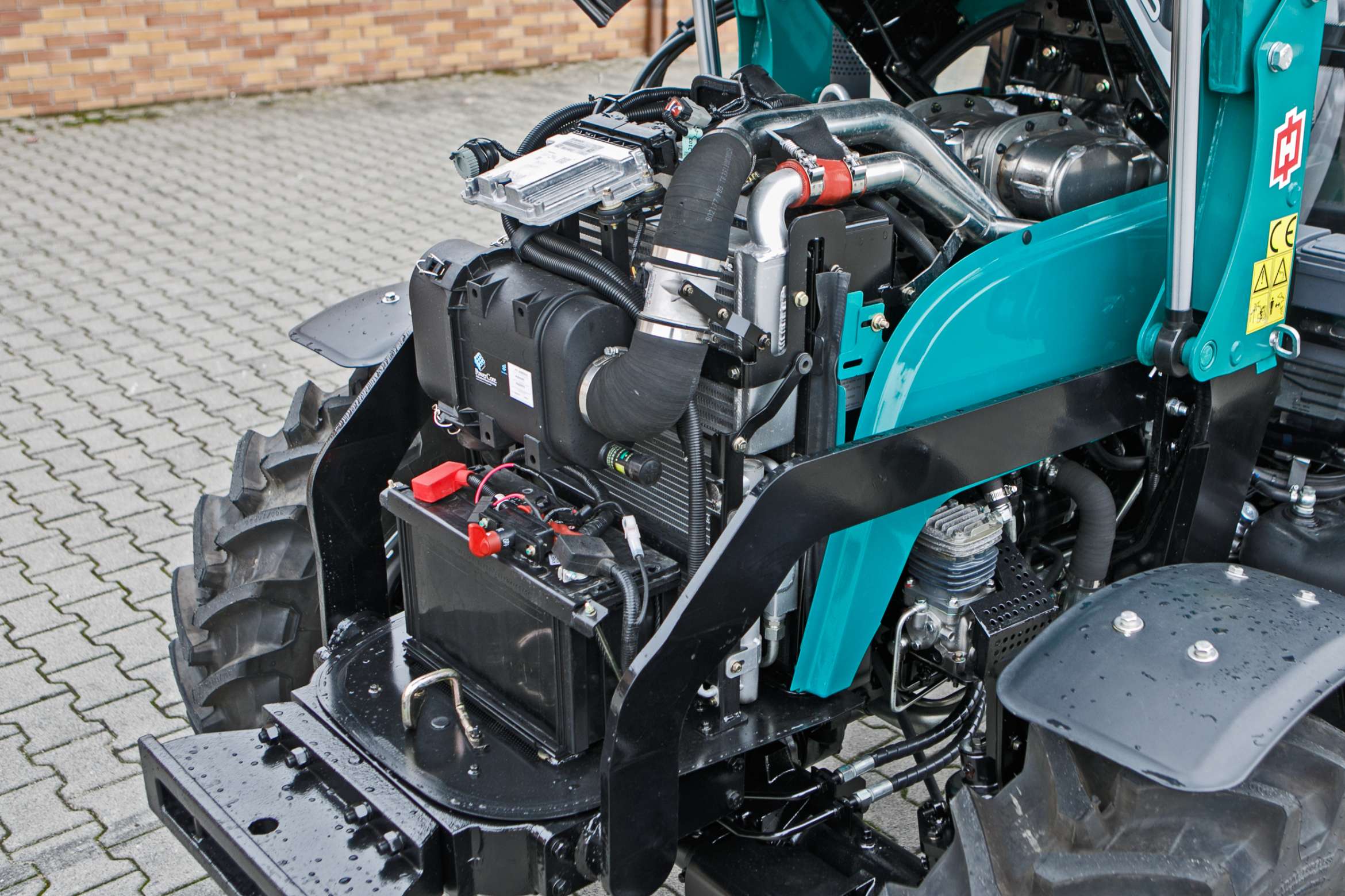 Silnik marki Doosan ciągnika rolniczego Arbos 3065