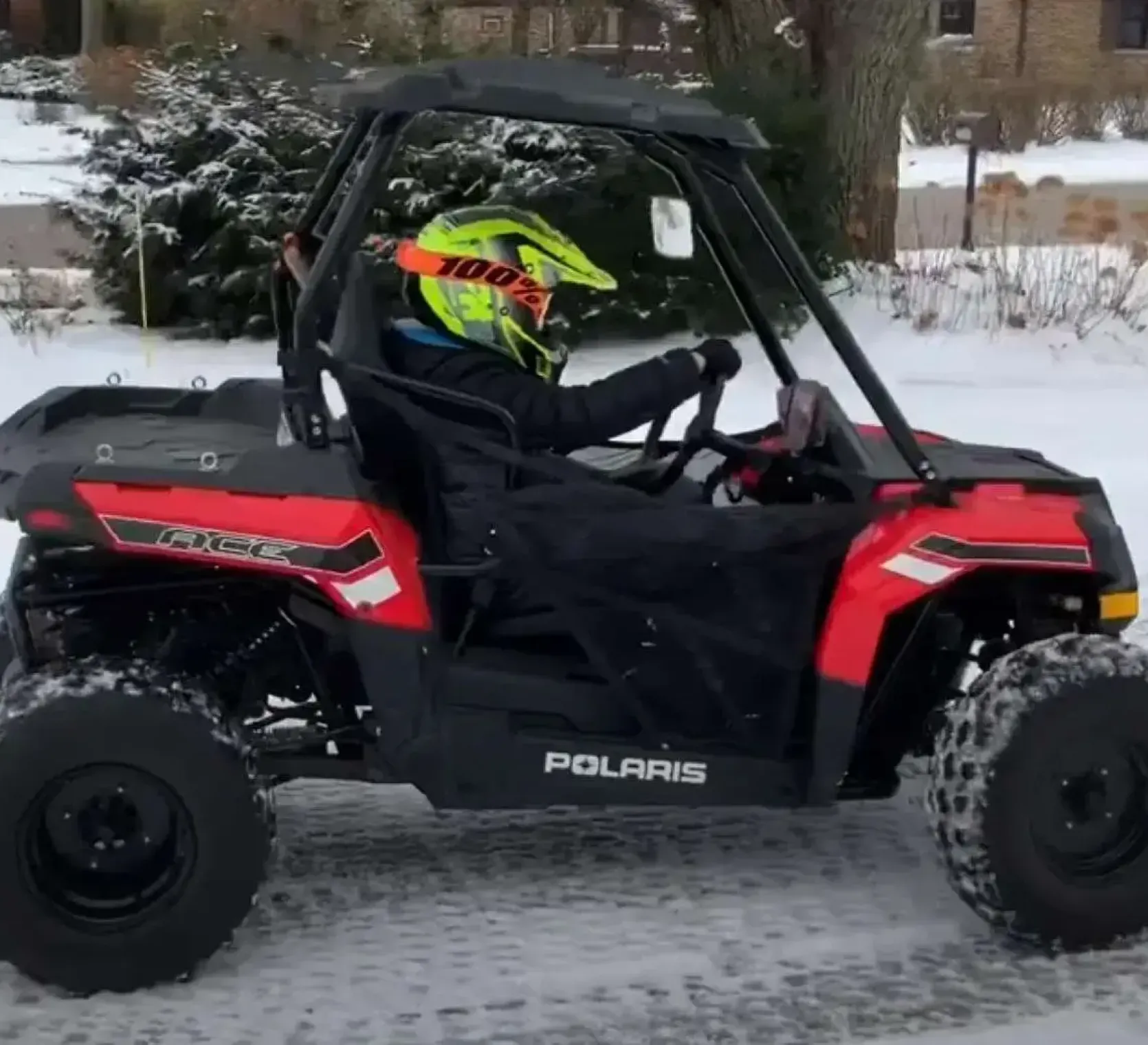 Quad Polaris seria Ace 150 w kolorze czerwono - czarnym atv korbanek.pl