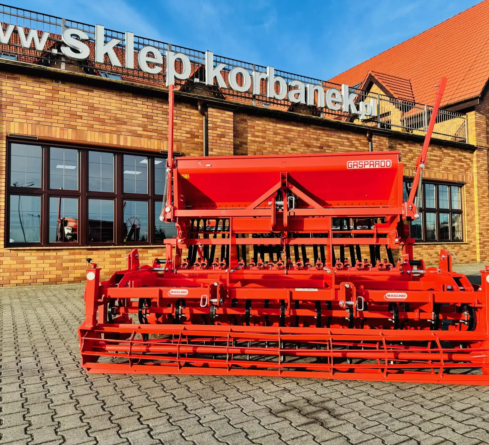 Agregat-uprawowo-siewny-zestaw-uprawowy-3-0-maschio-gaspardo-plac-firma-korbanek