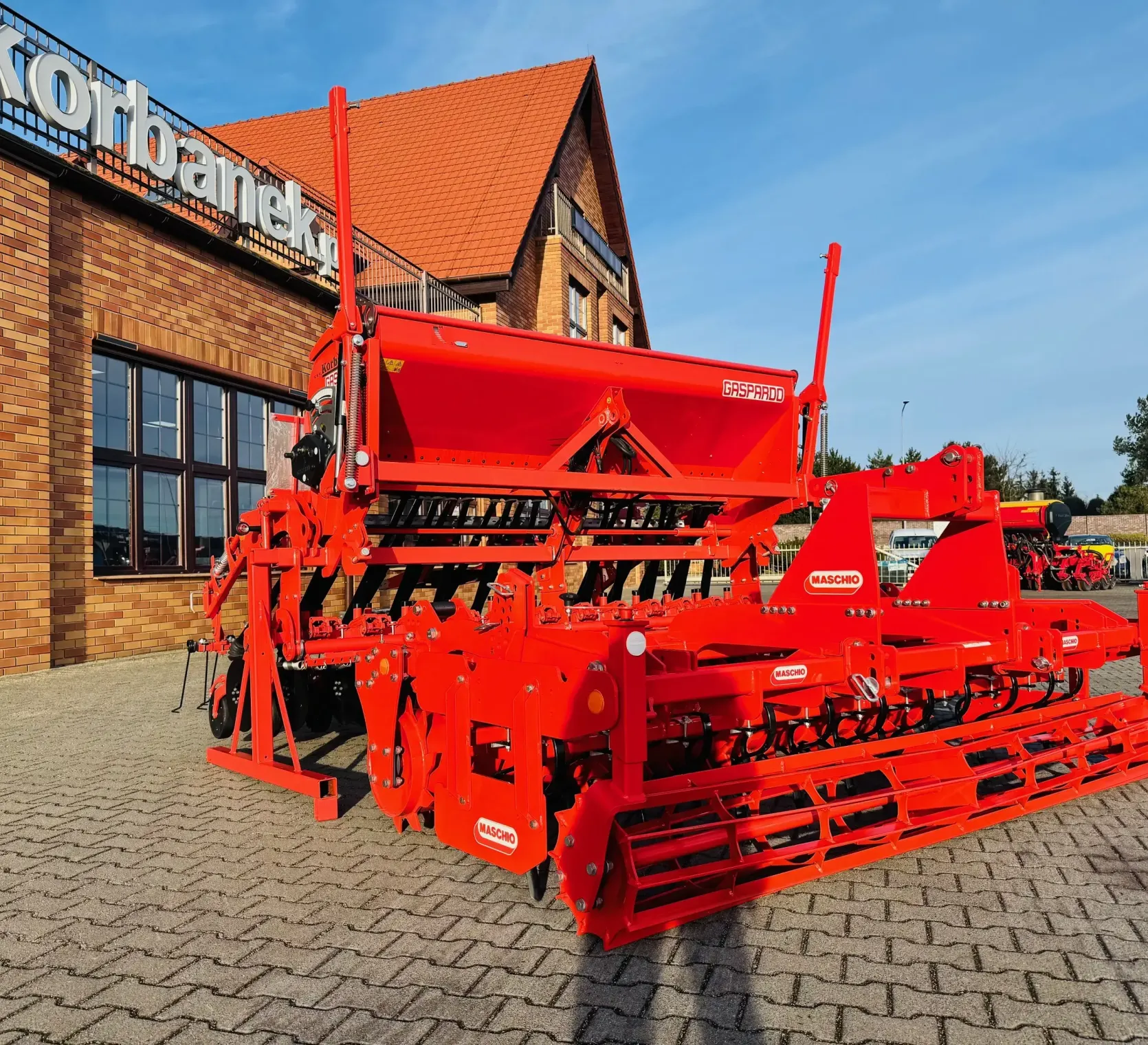 Agregat-uprawowo-siewny-zestaw-uprawowy-3-0-maschio-gaspardo-plac-firma-korbanek